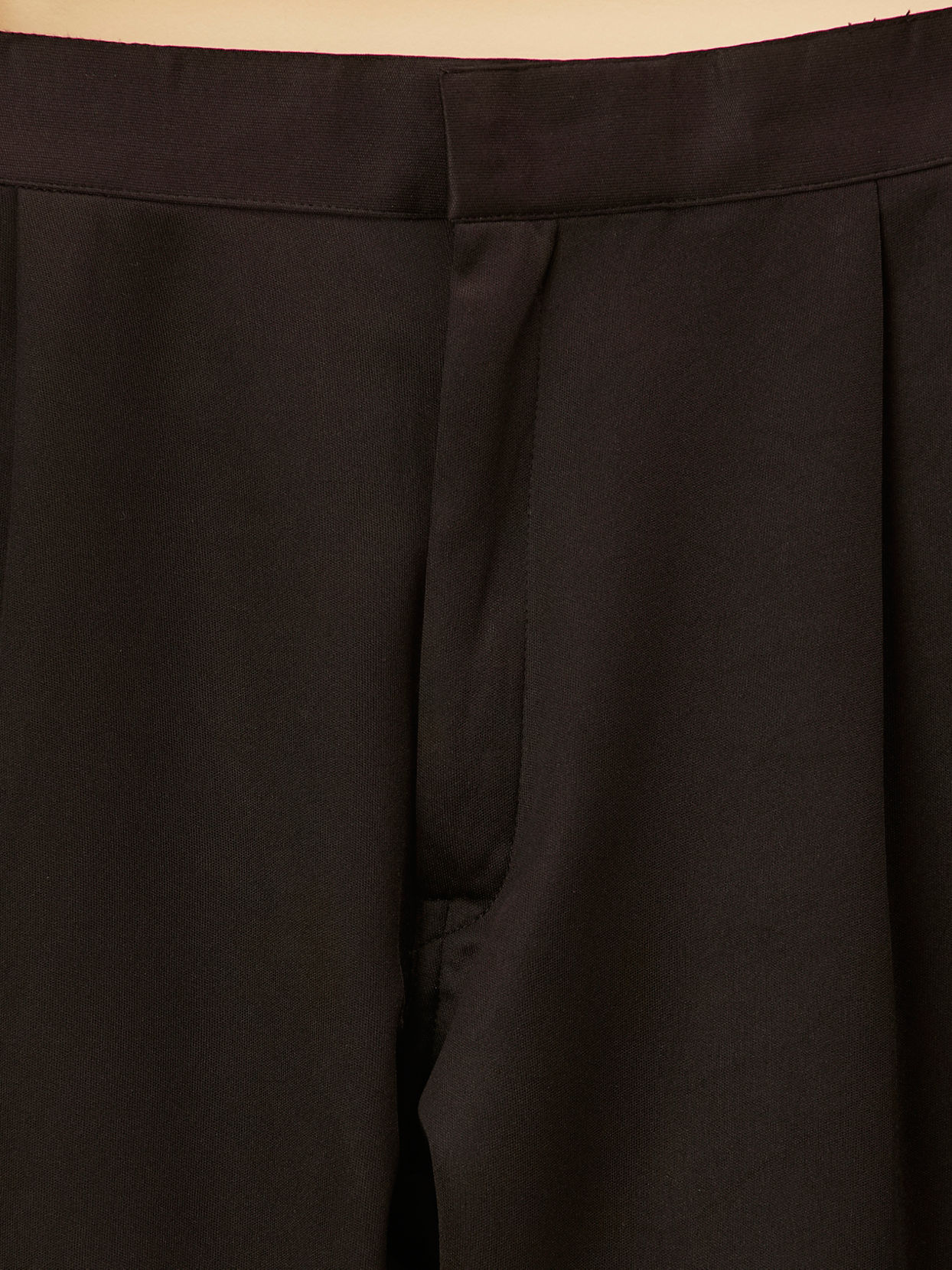 Soot Black Jaal Patterned Drape Detailed Indo-Western Set image number 4
